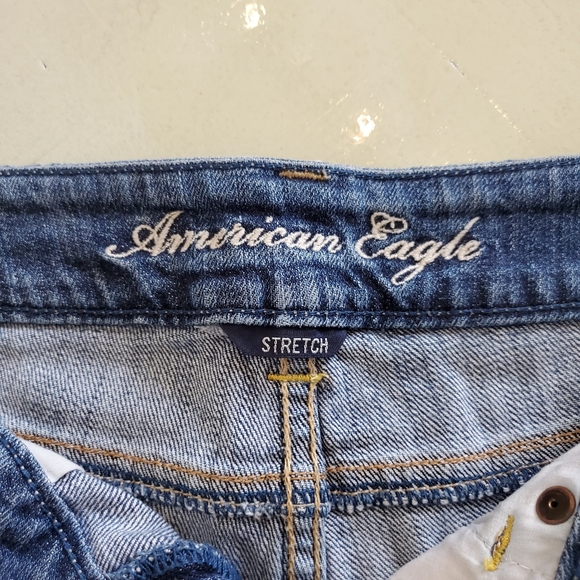 Amercan Eagle Outfitter Short Shorts - Picture 3 of 6